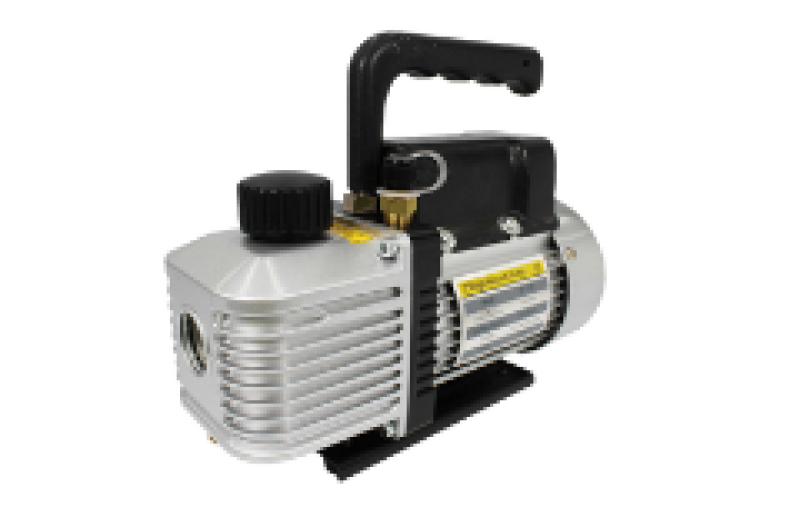 Onze best verkopende serie vacuümpompen is een hoogwaardige, tweetraps roterende pomp met een ultiem vacuüm van 15 micron.
Dit model van 45 l/min is ideaal voor algemene koeldiensten en zit vol met de onderstaande functies.

Toepassingen:
Restaurants,
